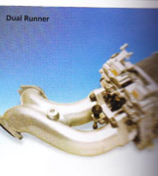 Kit con carburatori cromati con collettore doppio runner cromato per Harley  Davidson Twin Cam dal 1999 ad oggi