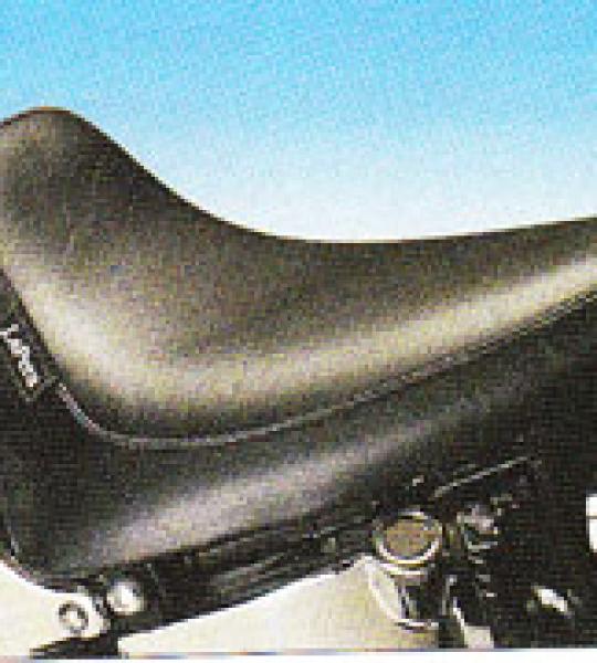 Sella singola Le Pera Silhouette per Harley Davidson FLSTN Softail Deluxe dal 2008 ad oggi
